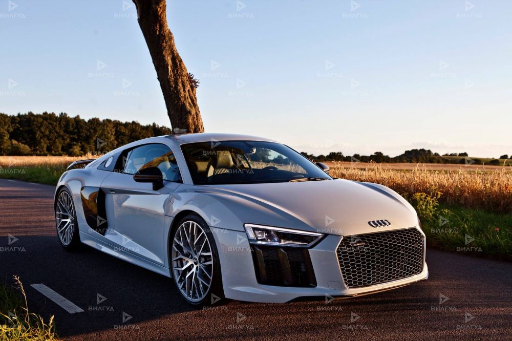 Диагностика двигателя Audi R8