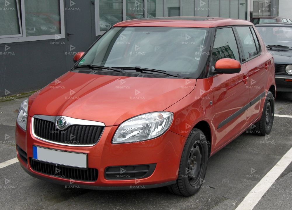 Замена датчика положения дроссельной заслонки Škoda Fabia Замена датчика положения дроссельной заслонки Škoda Fabia