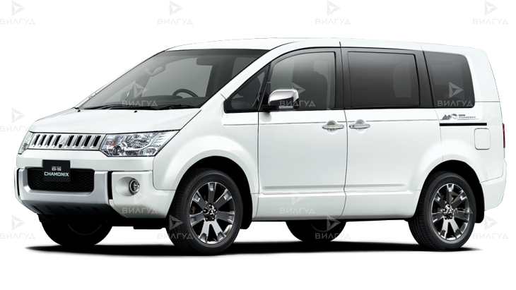 Техническое обслуживание Mitsubishi Delica Техническое обслуживание Mitsubishi Delica