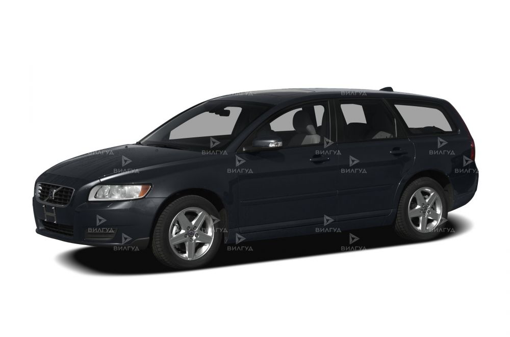Замена салонного фильтра Volvo V50